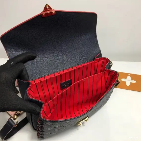 WIS POCHETTE LOUIS VUITTON METIS 0604
